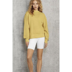 Alo Yoga Freestyle Mock Neck Sweatshirt In Sulphur Wash Sz M